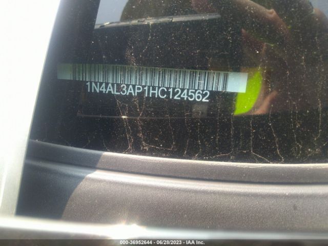 1N4AL3AP1HC124562 Nissan Altima 2.5 Sr