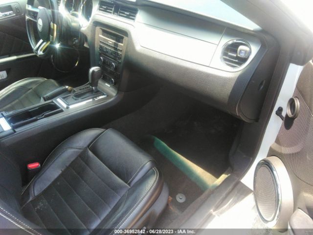 1ZVBP8EM2E5295155 Ford Mustang V6