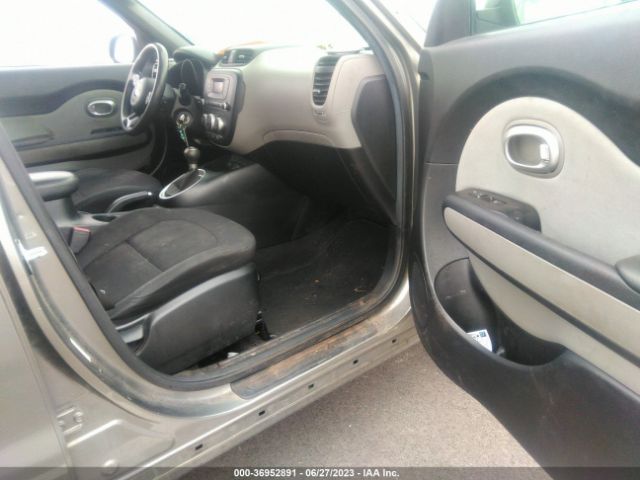 KNDJN2A22E7036756 KIA Soul Base