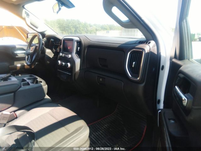 1GTP8BEK8KZ198421 GMC Sierra 1500 Sle