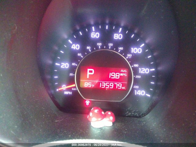 KNDJP3A51E7729070 KIA SOUL +