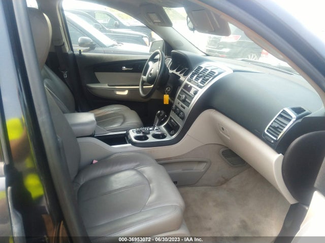 2008 GMC ACADIA SLE1 VIN: 1GKER137X8J270180