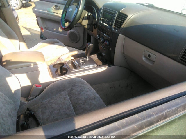 2007 KIA SORENTO LX VIN: KNDJD736175696320