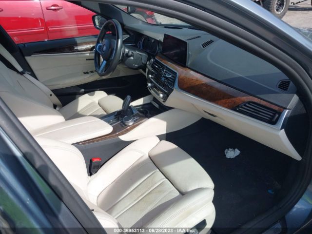 WBAJE5C56KWW20049 BMW 5 Series 540i