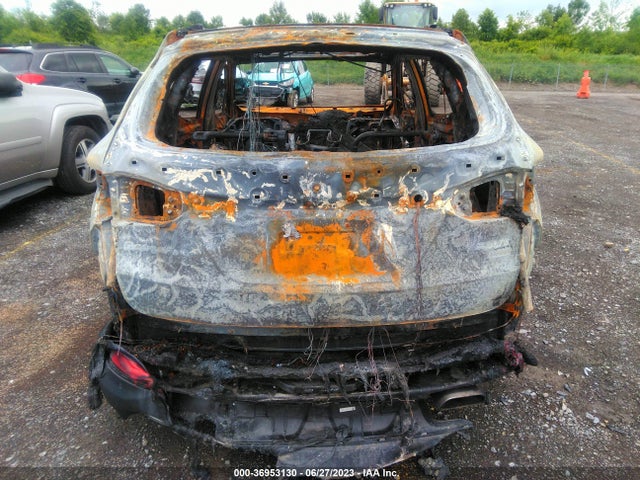 2016 HYUNDAI SANTA FE SPORT VIN: 5XYZUDLB3GG337217