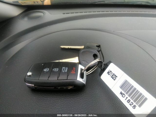 KNAFK4A69G5538138 KIA FORTE LX