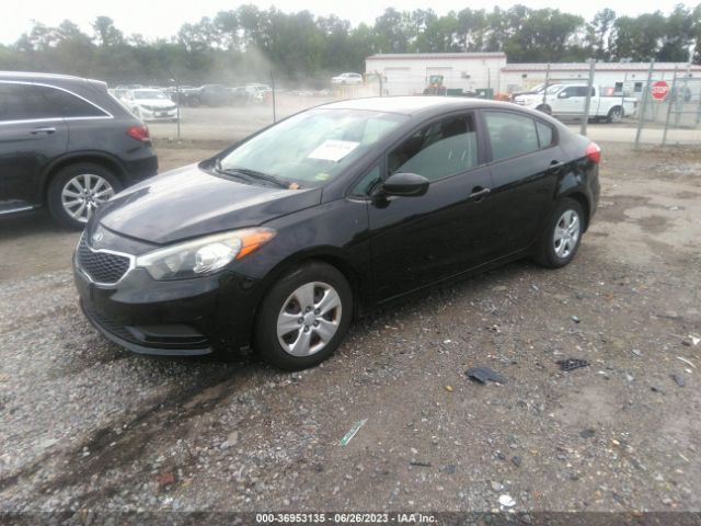 KNAFK4A69G5538138 KIA FORTE LX