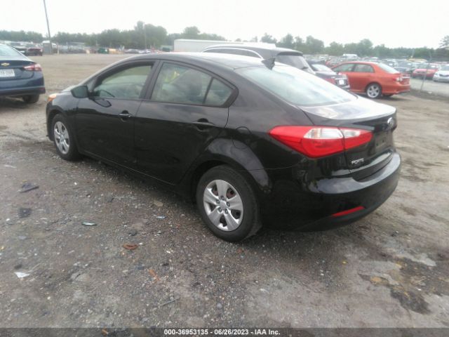 KNAFK4A69G5538138 KIA FORTE LX