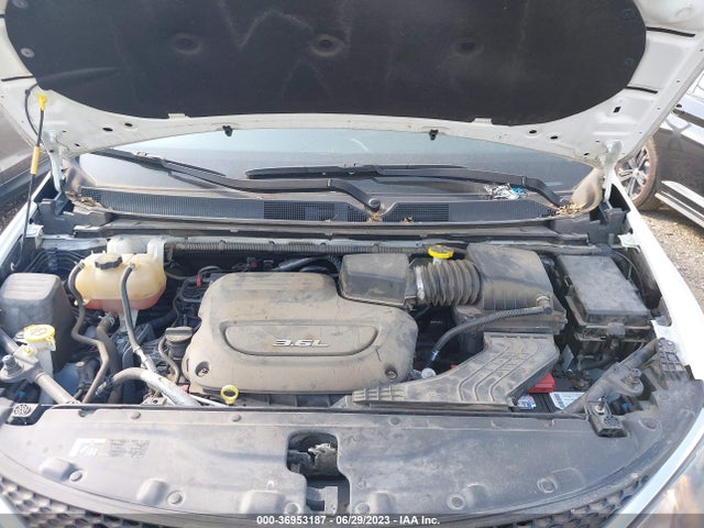 2C4RC1BG5JR290497 Chrysler Pacifica Touring L