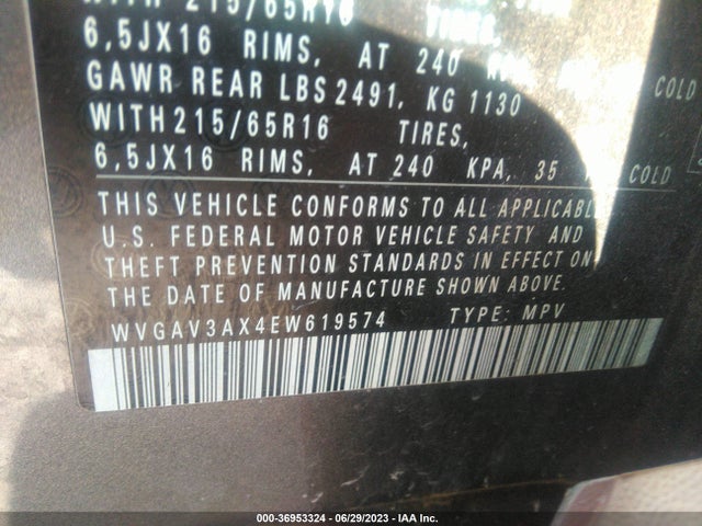 Volkswagen TIGUAN S 2014 WVGAV3AX4EW619574 Image 10