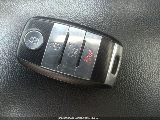KNDJP3A55E7728861 KIA SOUL +