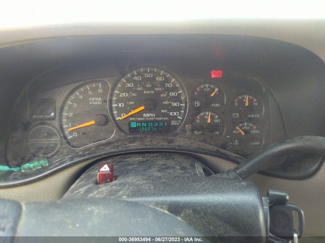 2000 CHEVROLET SILVERADO 1500 LS VIN: 2GCEC19V6Y1216100