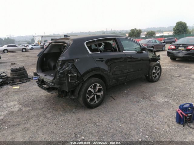 KNDPMCAC0N7008238 KIA Sportage Lx