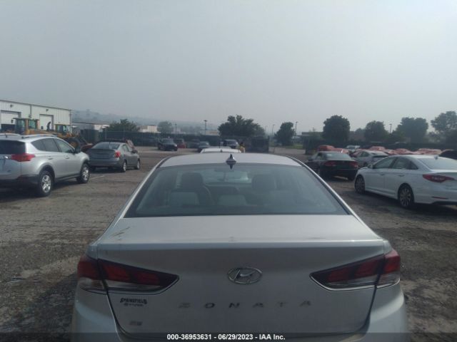 5NPE24AF4JH665093 Hyundai SONATA SE