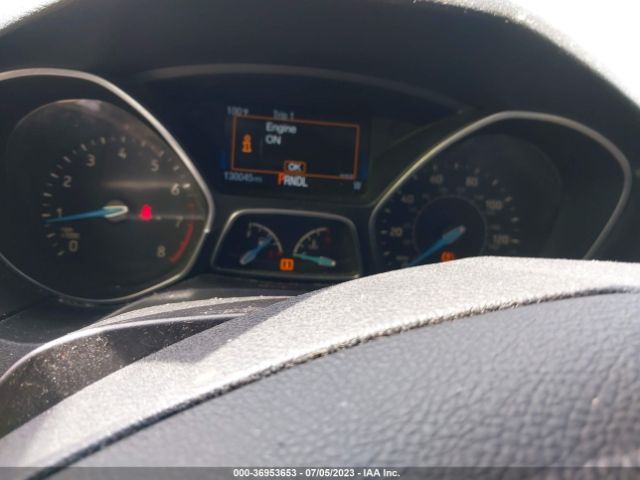 1FADP3K21FL242063 Ford FOCUS SE