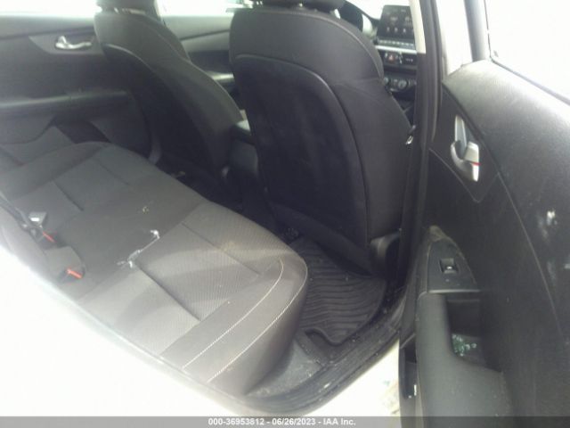 3KPF24AD7LE185298 KIA Forte Lxs