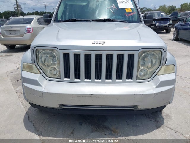 2008 JEEP LIBERTY SPORT VIN: 1J8GP28K78W280609
