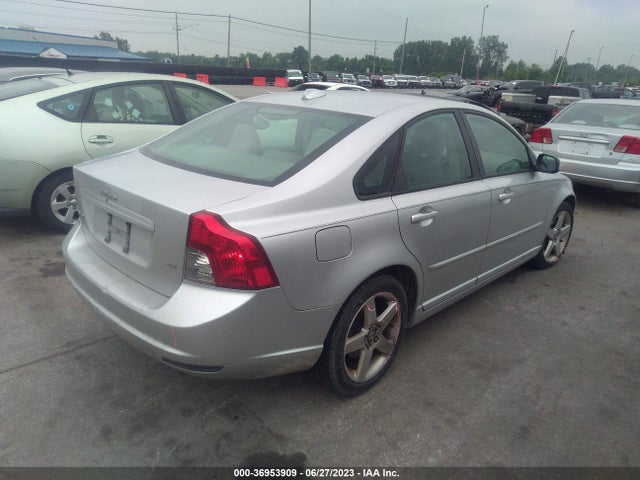 2008 VOLVO S40 2.4L VIN: YV1MS382182393570