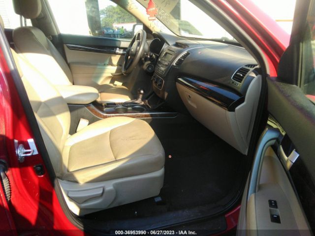 5XYKT3A66EG475545 KIA SORENTO LX