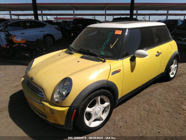 2005 MINI COOPER HARDTOP VIN: WMWRC33505TJ71535