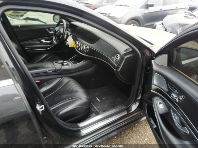 WDDUG8CB4EA068043 Mercedes-Benz S-class S 550