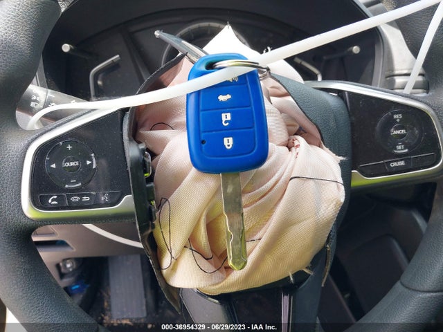 Honda CR-V LX 2018 2HKRW6H3XJH232276 Image 11