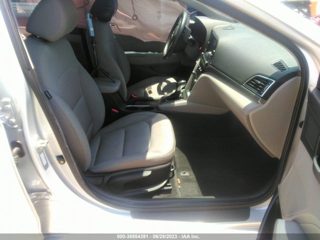 Hyundai Elantra Value Edition 2018 KMHD84LF1JU613767 Image 11