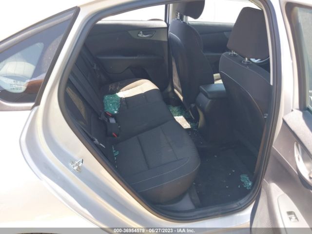 3KPF24AD4ME317113 KIA Forte Lxs