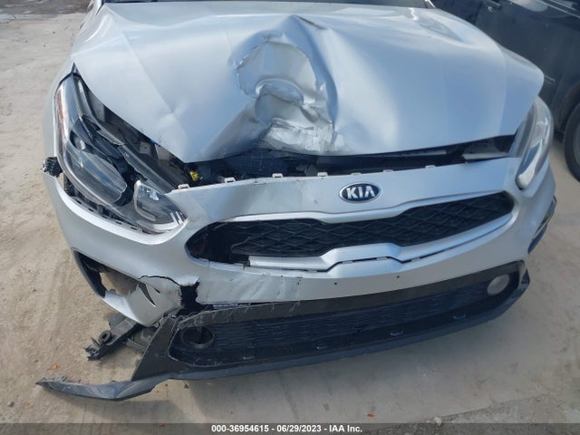 2021 KIA FORTE LXS VIN: 3KPF24AD8ME288408