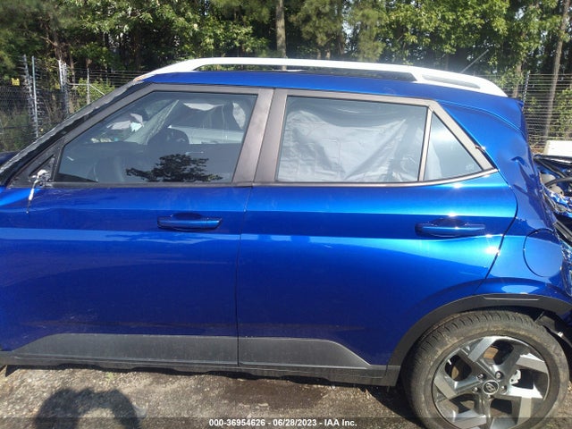 2023 HYUNDAI VENUE SEL VIN: KMHRC8A32PU232457