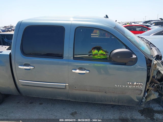 2011 CHEVROLET SILVERADO 1500 LT VIN: 3GCPCSE0XBG198451