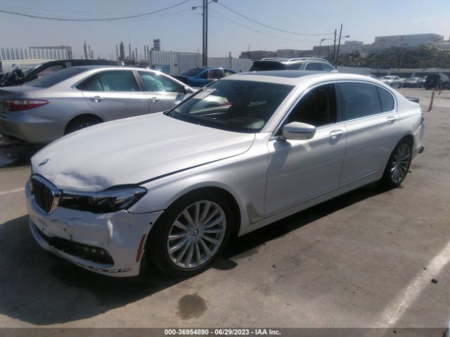 WBA7E2C32HG741185 BMW 7 Series 740i
