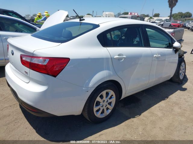 KNADM4A37F6502822 KIA RIO LX