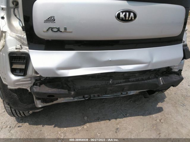 KNDJN2A28E7705161 KIA Soul Base