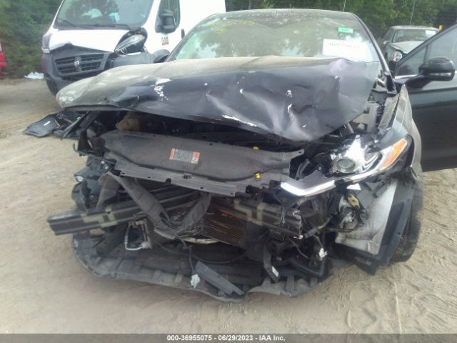 3FA6P0H75GR341207 Ford FUSION SE