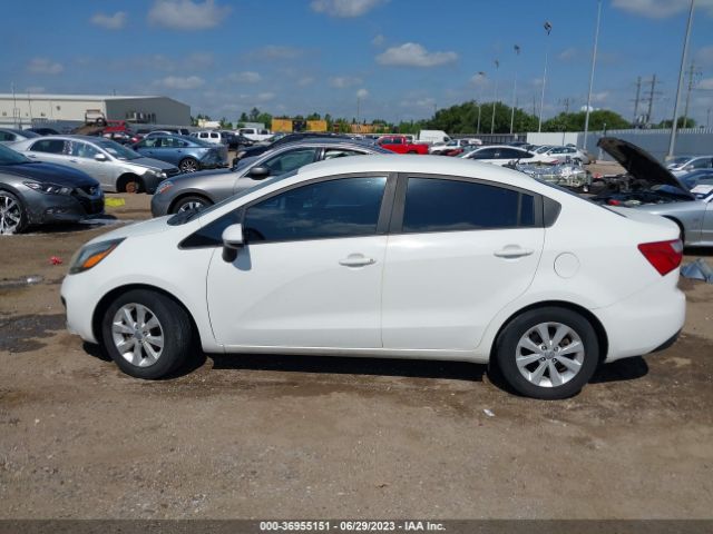 KNADN4A33F6427808 KIA RIO EX