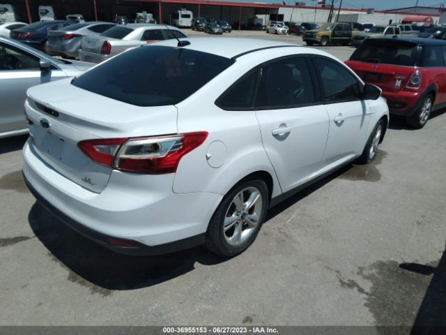 1FADP3F24EL168582 Ford FOCUS SE
