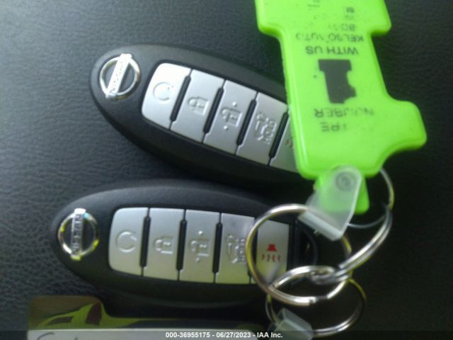 5N1AR2MM4EC727050 Nissan Pathfinder Sl