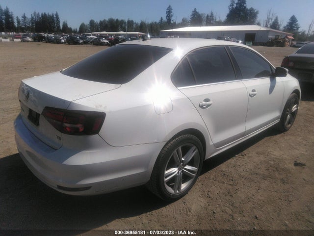 3VWD67AJ6GM259354 Volkswagen Jetta Sedan 1.4t Se W/connectivity