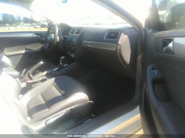 3VWD67AJ6GM259354 Volkswagen Jetta Sedan 1.4t Se W/connectivity