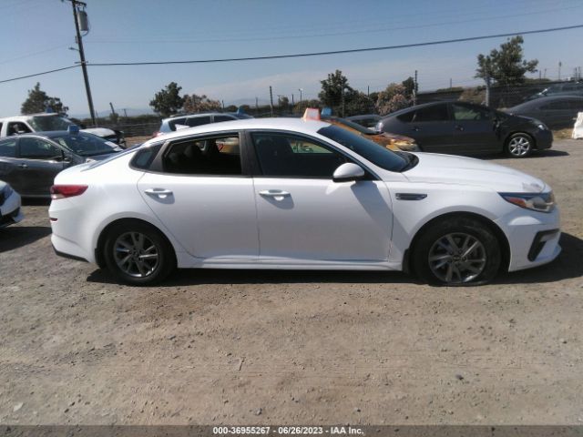 5XXGT4L38KG346155 KIA Optima Lx