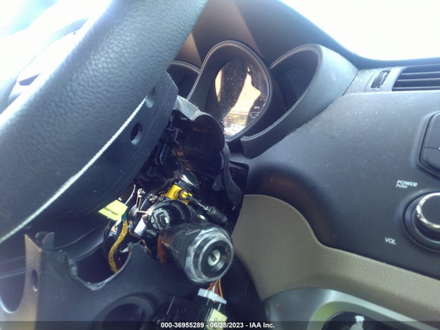 KIA RIO LX 2015 KNADM4A35F6441034 Image 12