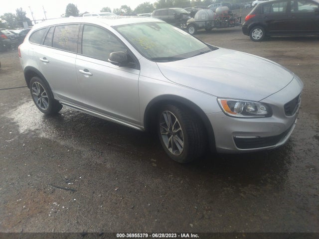2018 Volvo V60, VIN: YV440MWK7J2059180