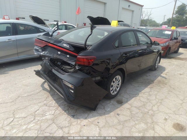 2021 KIA FORTE FE VIN: 3KPF24AD2ME302562