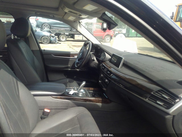 5UXKR0C52G0P22018 BMW X5 Xdrive35i