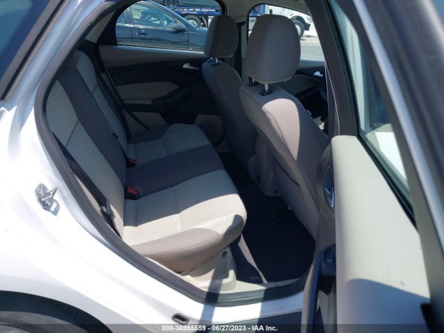 1FADP3K26EL414246 Ford FOCUS SE