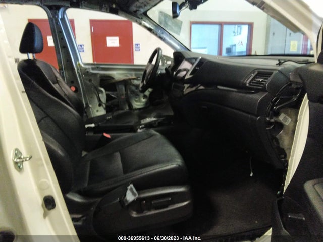 Honda Pilot Elite 2016 5FNYF6H05GB063597 Image 12