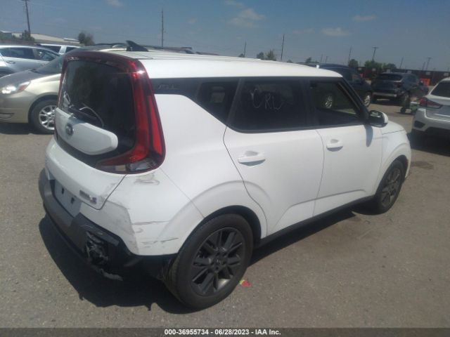 KNDJ23AU6M7790984 KIA SOUL S