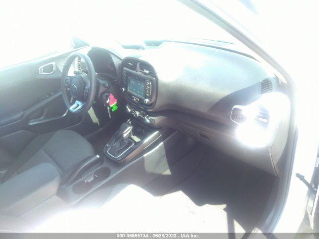 KNDJ23AU6M7790984 KIA SOUL S