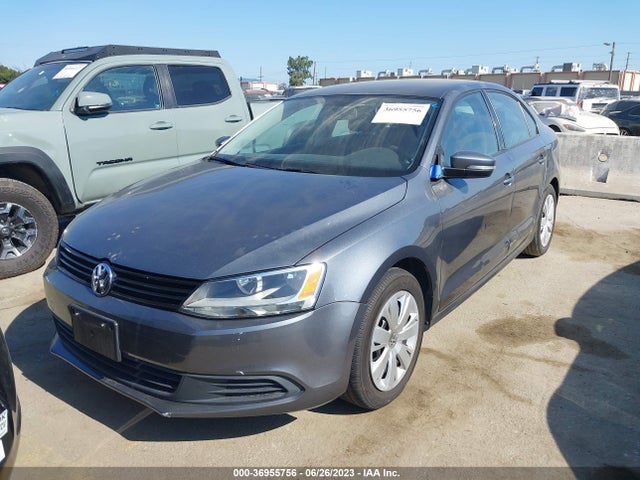 3VWD17AJ6EM227239 Volkswagen Jetta Sedan Se